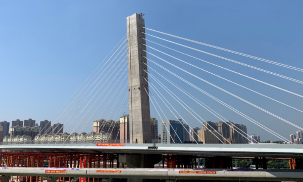     项目快讯|信阳跨京广铁路转体斜拉桥成功转体合龙！